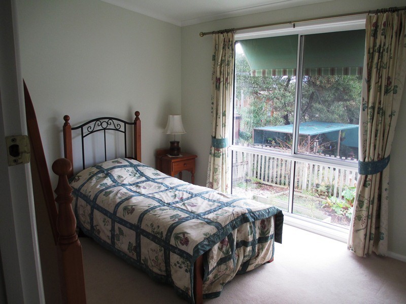 33 Downey St, Alexandra VIC 3714