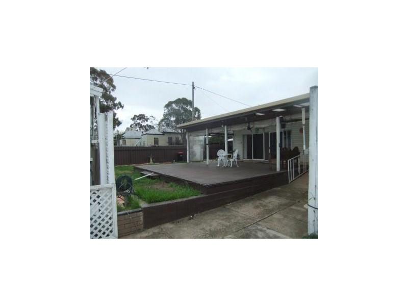 23 Queens Avenue, St Arnaud VIC 3478