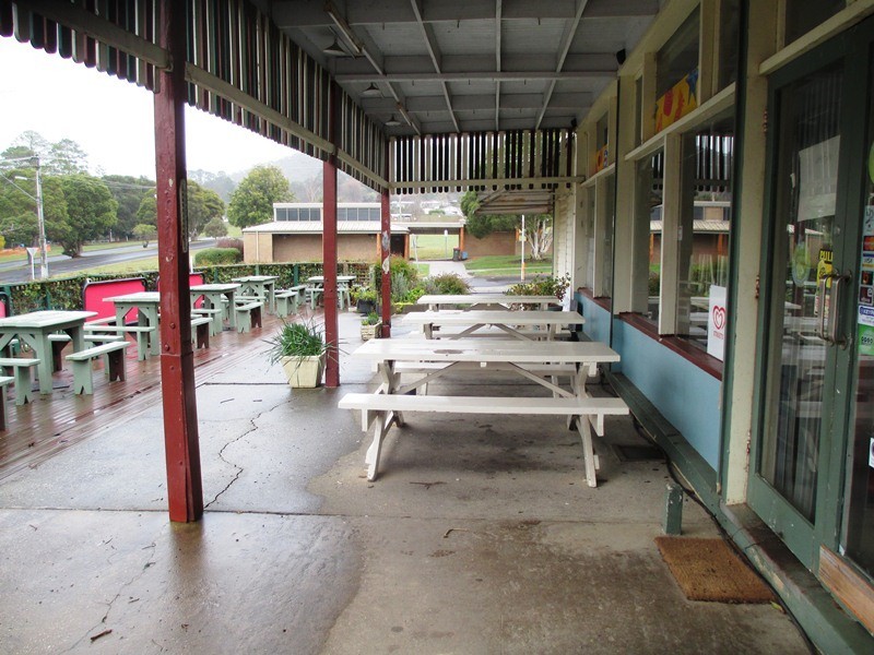 19 Main St, Eildon VIC 3713