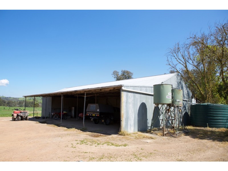 - Murrindindi Road, Murrindindi VIC 3717