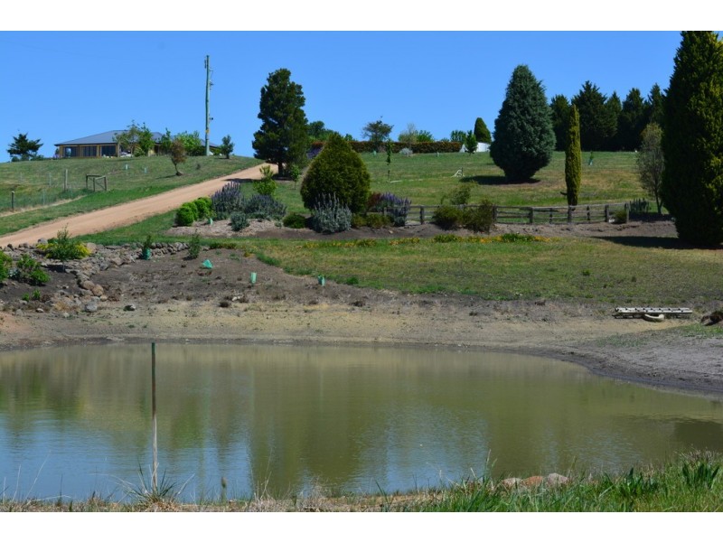 220 Corrigans Lane, Darraweit Guim VIC 3756