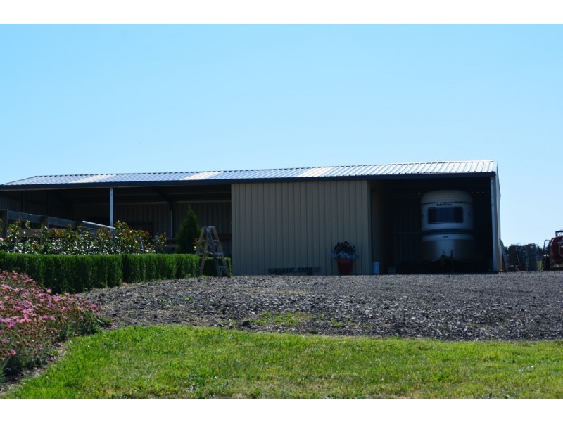 220 Corrigans Lane, Darraweit Guim VIC 3756