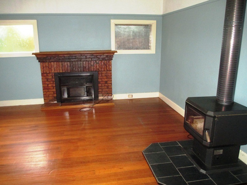 15 Albert St, Alexandra VIC 3714