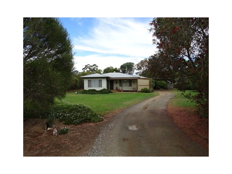 1699 Strathallan Road, Lockington VIC 3563