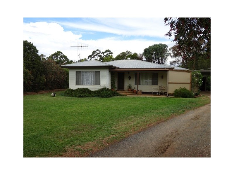 1699 Strathallan Road, Lockington VIC 3563
