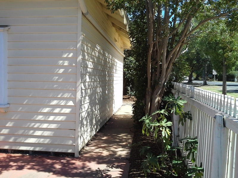 4 Aitken St, Alexandra VIC 3714