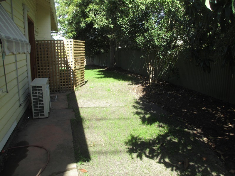 4 Aitken St, Alexandra VIC 3714