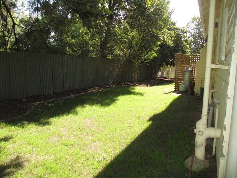 4 Aitken St, Alexandra VIC 3714