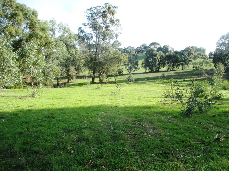 70 Halls Flat Road, Alexandra VIC 3714