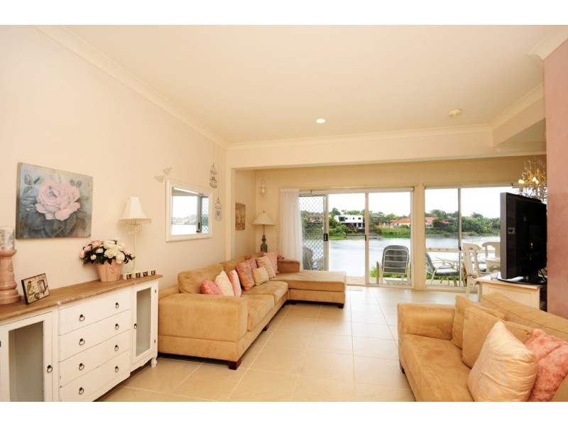 7/1-5 Kallista Close, Robina QLD 4226