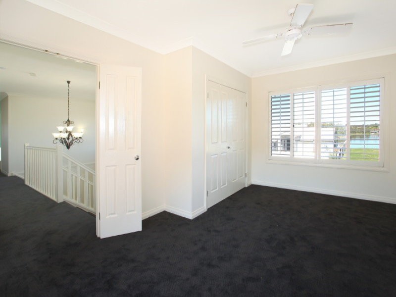 17 Montevideo Drive, Clear Island Waters QLD 4226