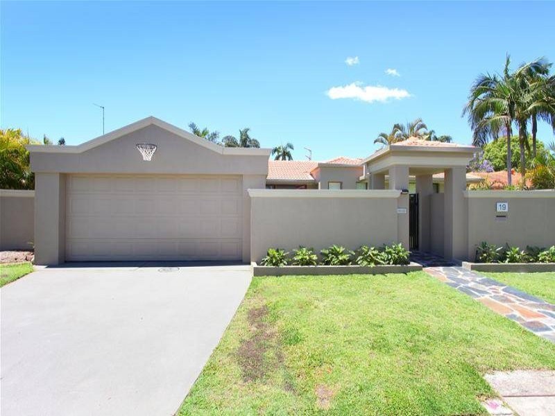 19 Mackay Close, Sorrento QLD 4217