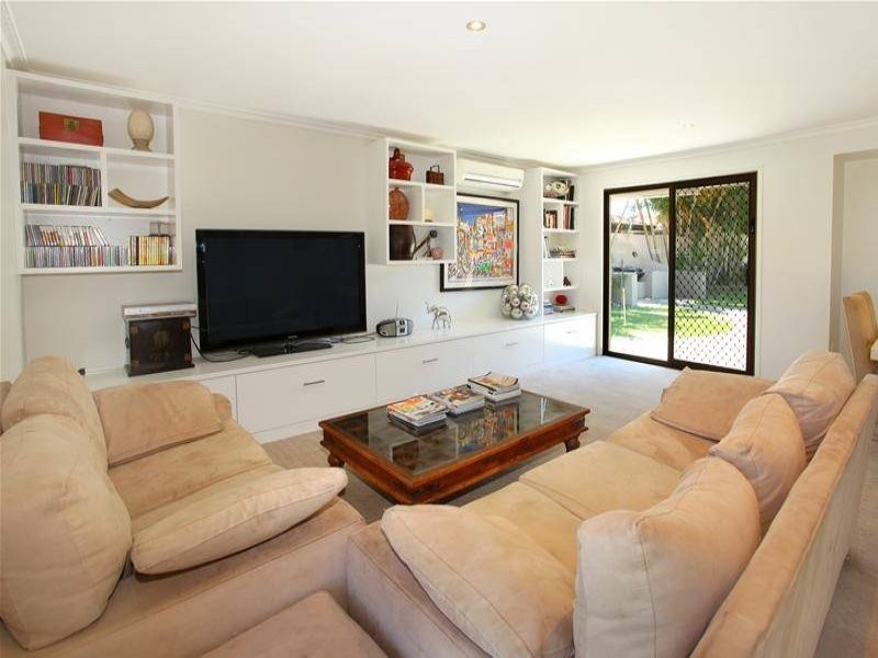 19 Mackay Close, Sorrento QLD 4217