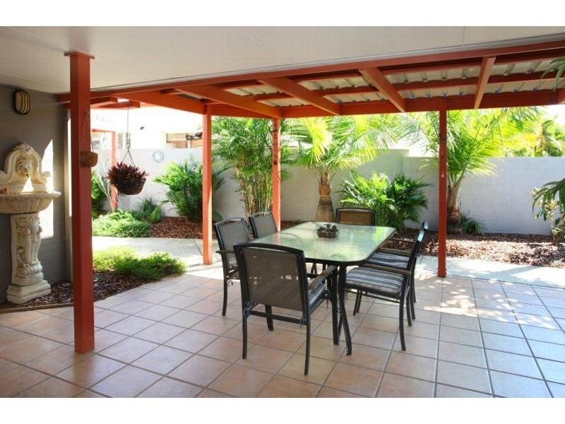 1 Kuranda Drive, Robina QLD 4226