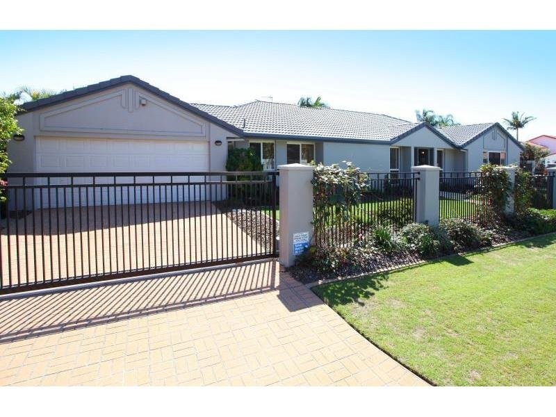 1 Kuranda Drive, Robina QLD 4226