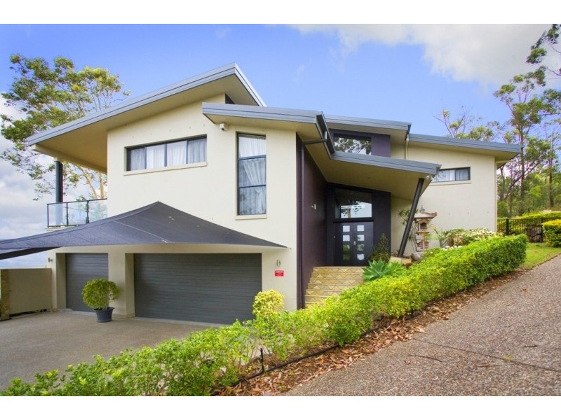 8 Galleria Court, Highland Park QLD 4211