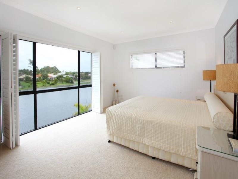 9 Malvern Place, Robina QLD 4226