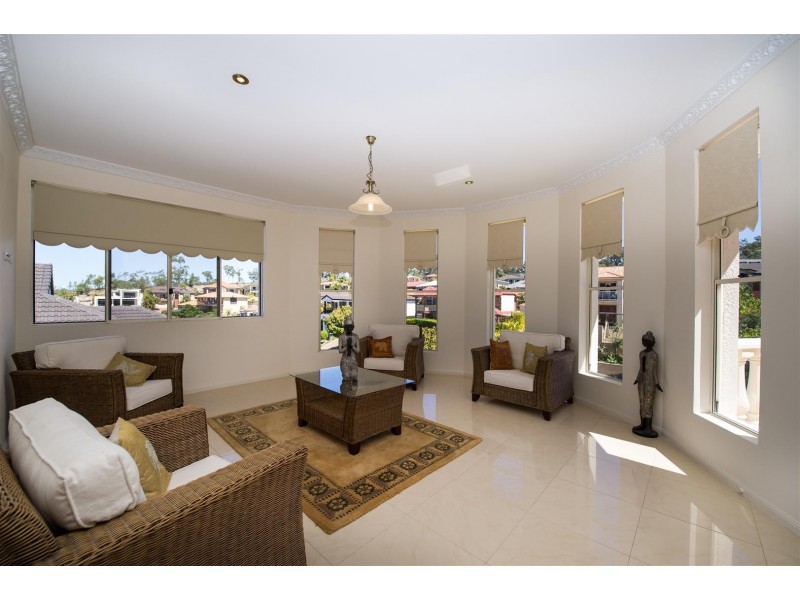 7 Mercure Place, Highland Park QLD 4211