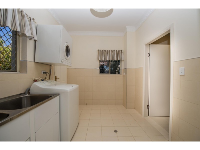 7 Mercure Place, Highland Park QLD 4211