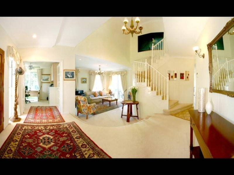 58 Bollard Circuit, Clear Island Waters QLD 4226