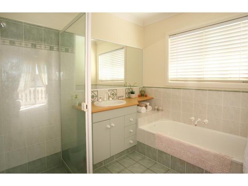 58 Bollard Circuit, Clear Island Waters QLD 4226