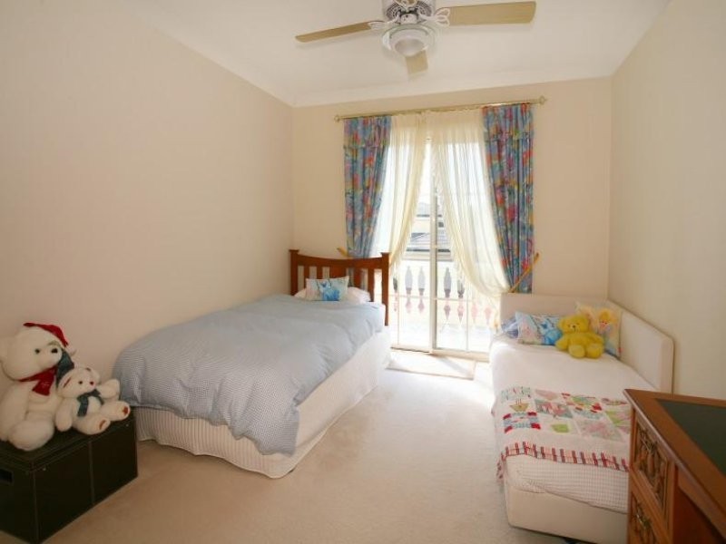 58 Bollard Circuit, Clear Island Waters QLD 4226