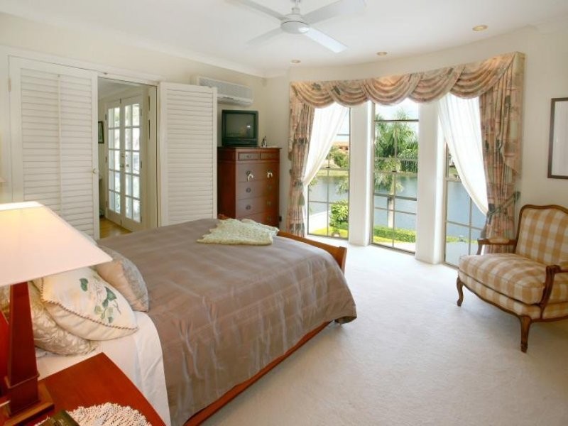 58 Bollard Circuit, Clear Island Waters QLD 4226