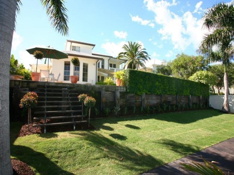 58 Bollard Circuit, Clear Island Waters QLD 4226