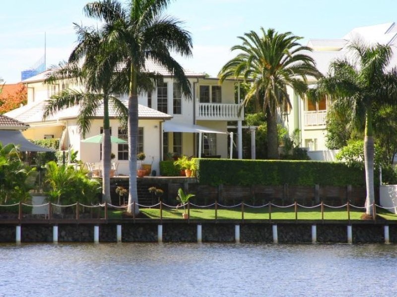 58 Bollard Circuit, Clear Island Waters QLD 4226