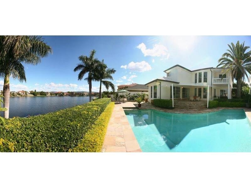 58 Bollard Circuit, Clear Island Waters QLD 4226