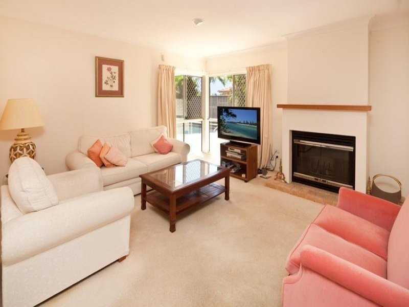 11 Montserrat Court, Clear Island Waters QLD 4226