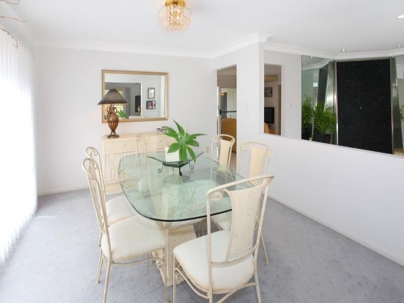 27 Cayman Drive, Clear Island Waters QLD 4226