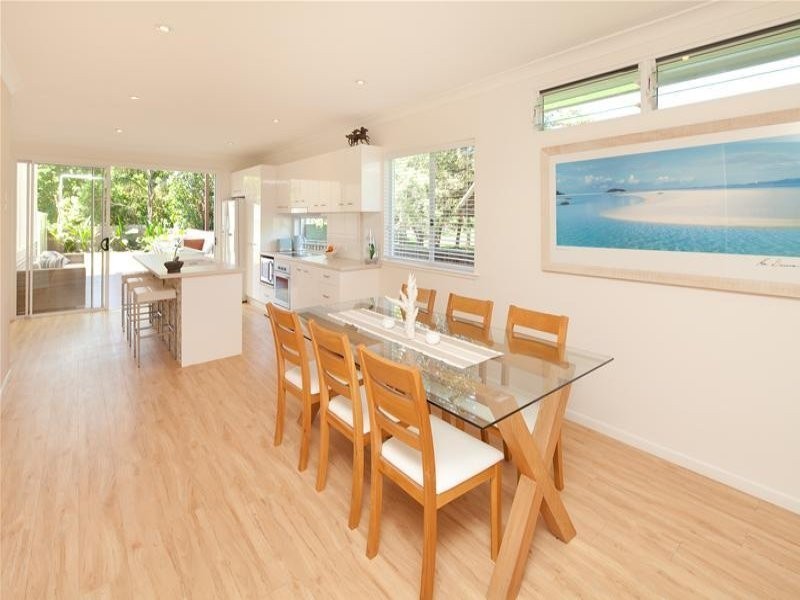 13 Harris Street, Labrador QLD 4215