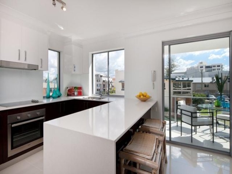 21 Albatross Avenue, Mermaid Beach QLD 4218