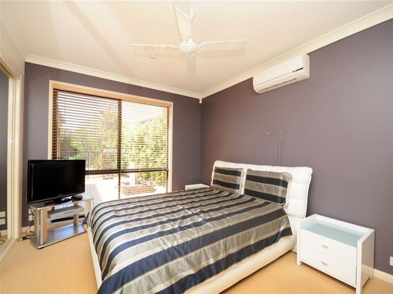 16 Lancewood Circuit, Robina QLD 4226