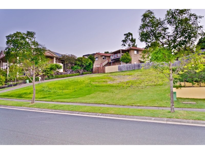 65 Armstrong Way, Highland Park QLD 4211