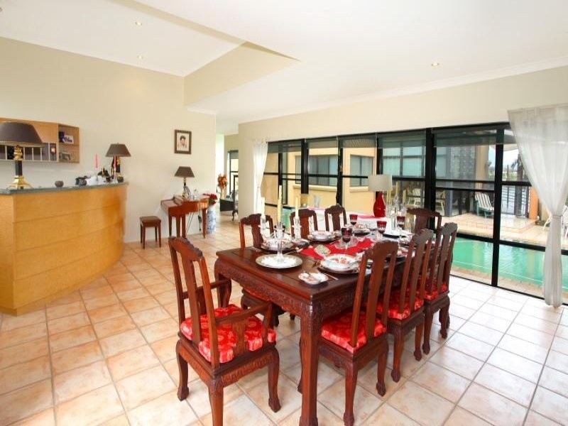 50 Bollard Circuit, Clear Island Waters QLD 4226