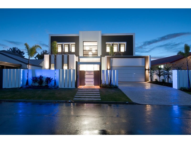 Broadbeach Waters QLD 4218