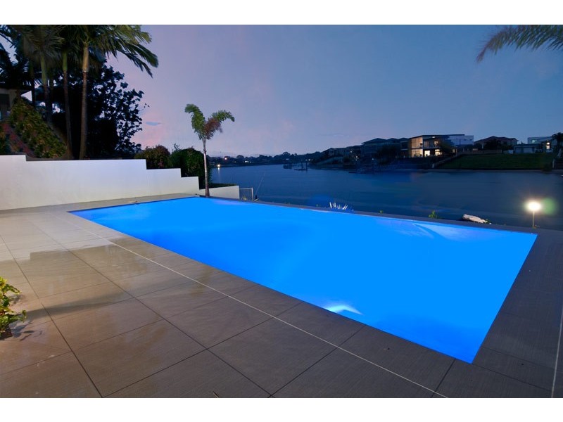 Broadbeach Waters QLD 4218