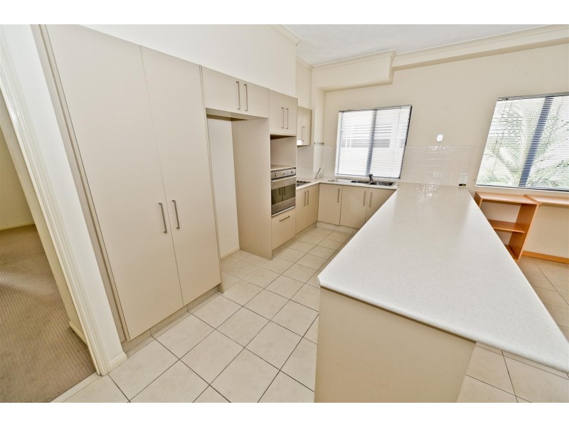 22 Tourangeau Crescent, Varsity Lakes QLD 4227