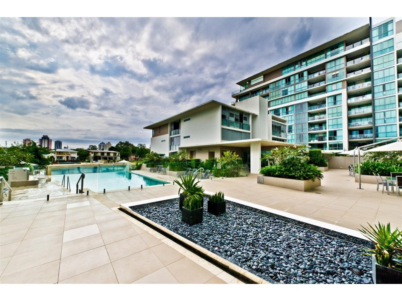 33 / 2903 TE Peters Drive, Broadbeach QLD 4218