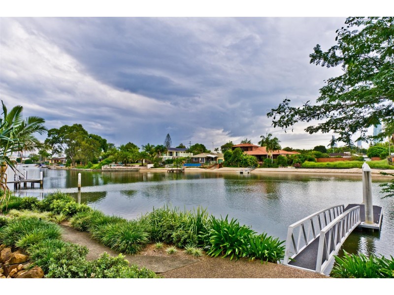 33 / 2903 TE Peters Drive, Broadbeach QLD 4218