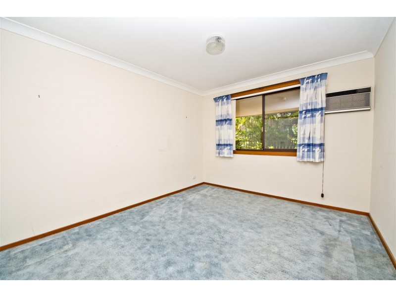 3 Moola Court, Broadbeach Waters QLD 4218