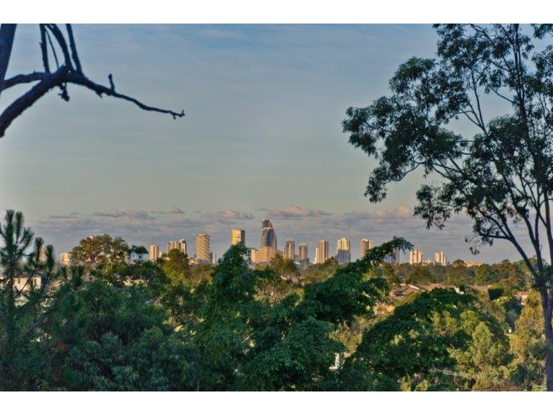 2 Hannah Ct, Worongary QLD 4213