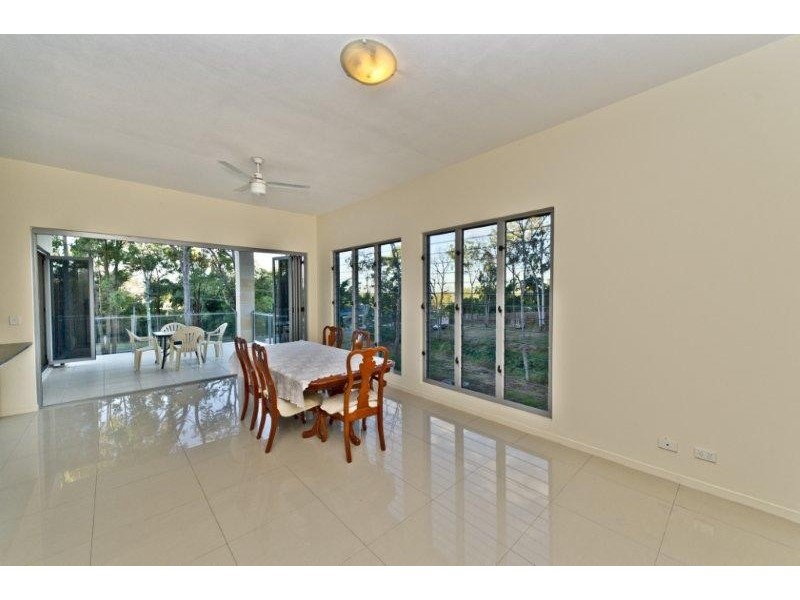 2 Hannah Ct, Worongary QLD 4213