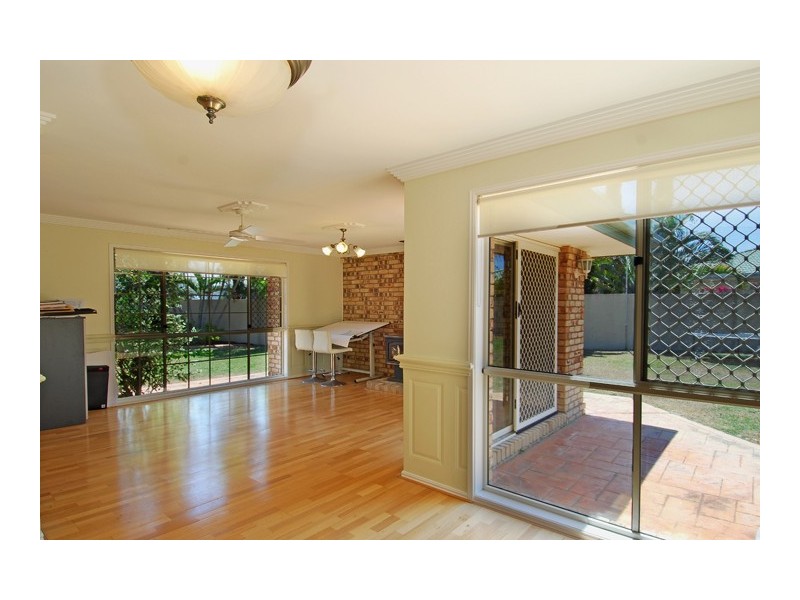 3 Cedros Place, Clear Island Waters QLD 4226