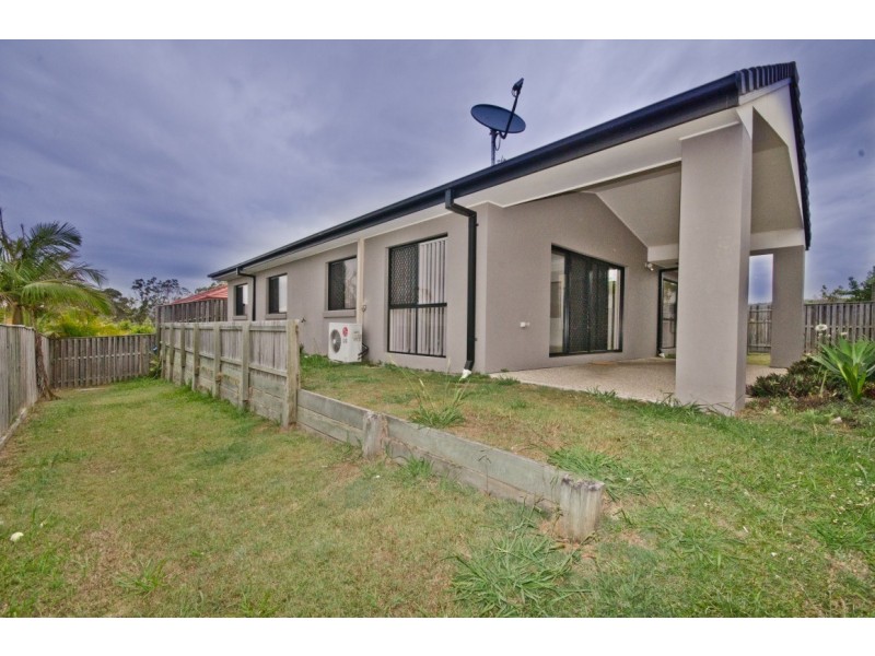 50 Palma Crescent, Varsity Lakes QLD 4227