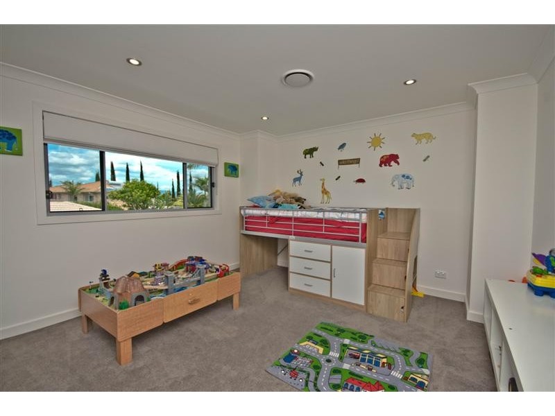 26 Cayman Drive, Clear Island Waters QLD 4226