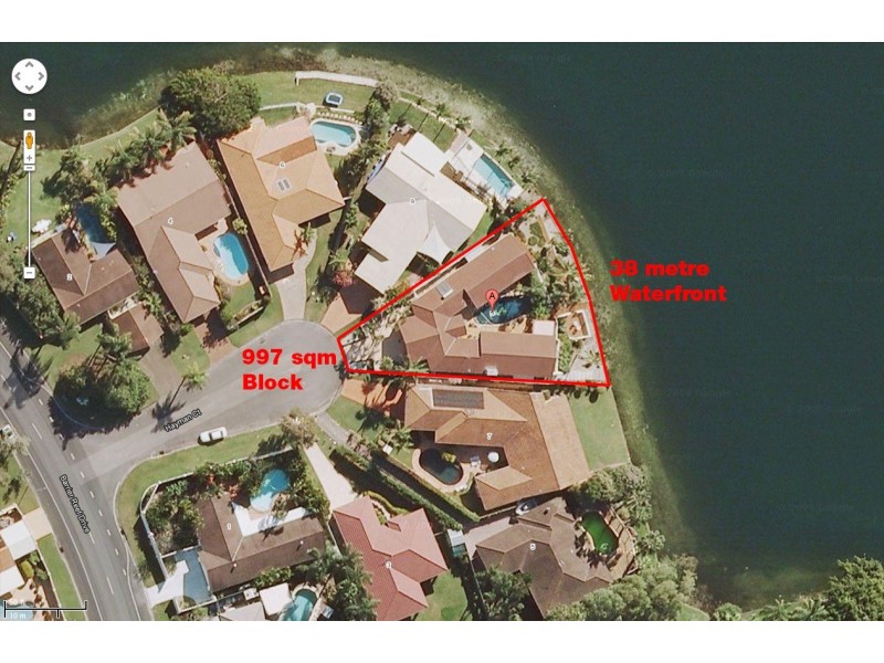 9 Hayman Court, Mermaid Waters QLD 4218