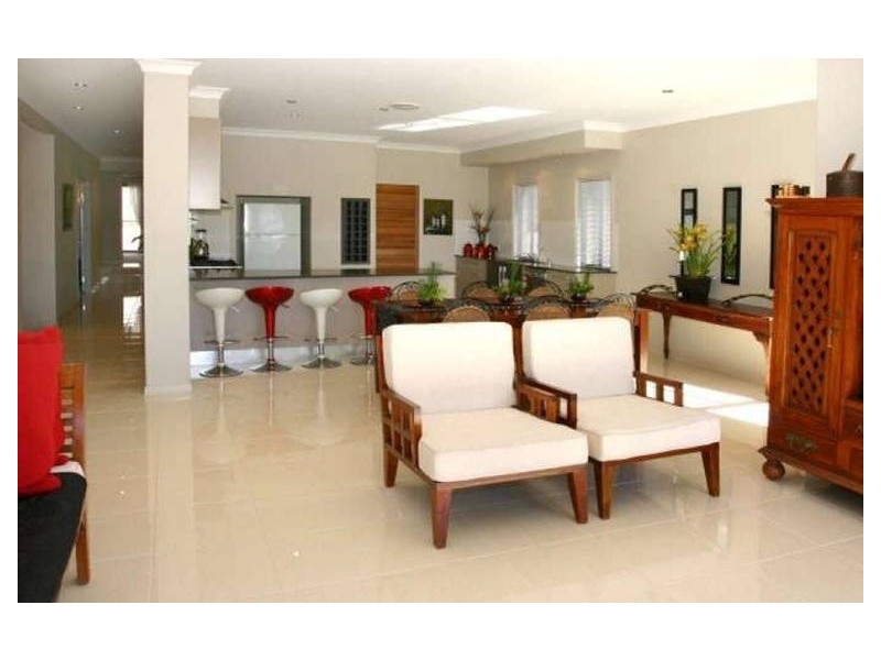 2 Auriga Court, Robina QLD 4226